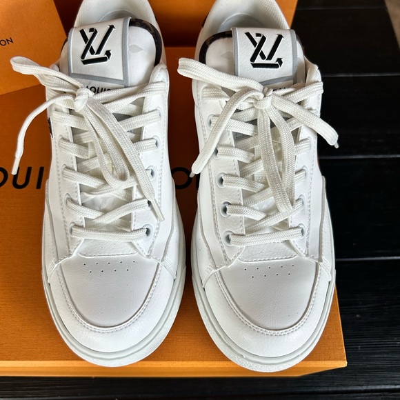 Like new Louis Vuitton Charlie sneakers - Picture 3 of 5